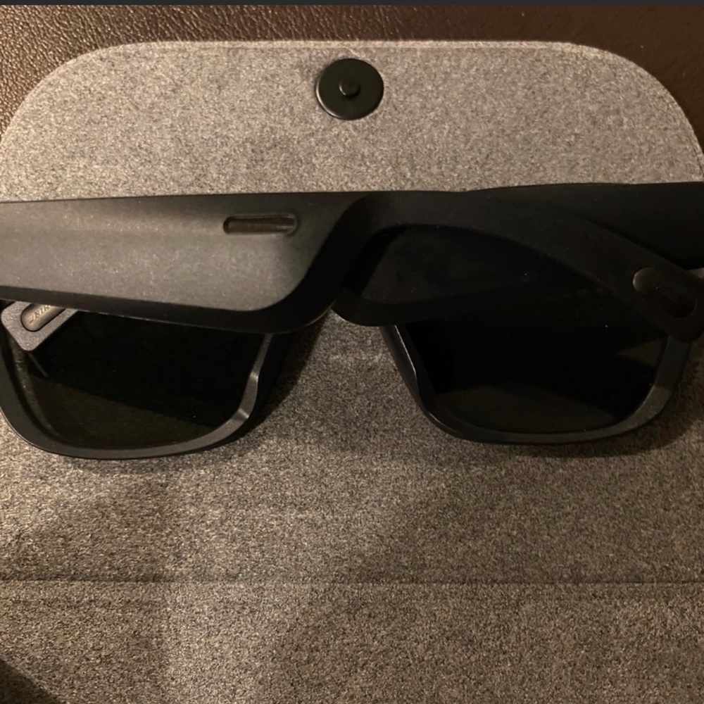 Bose Bluetooth sunglass